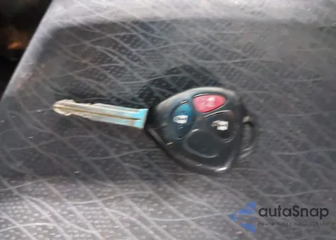 2008 Toyota Yaris z USA, uszkodzony, nr VIN JTDBT903884038062